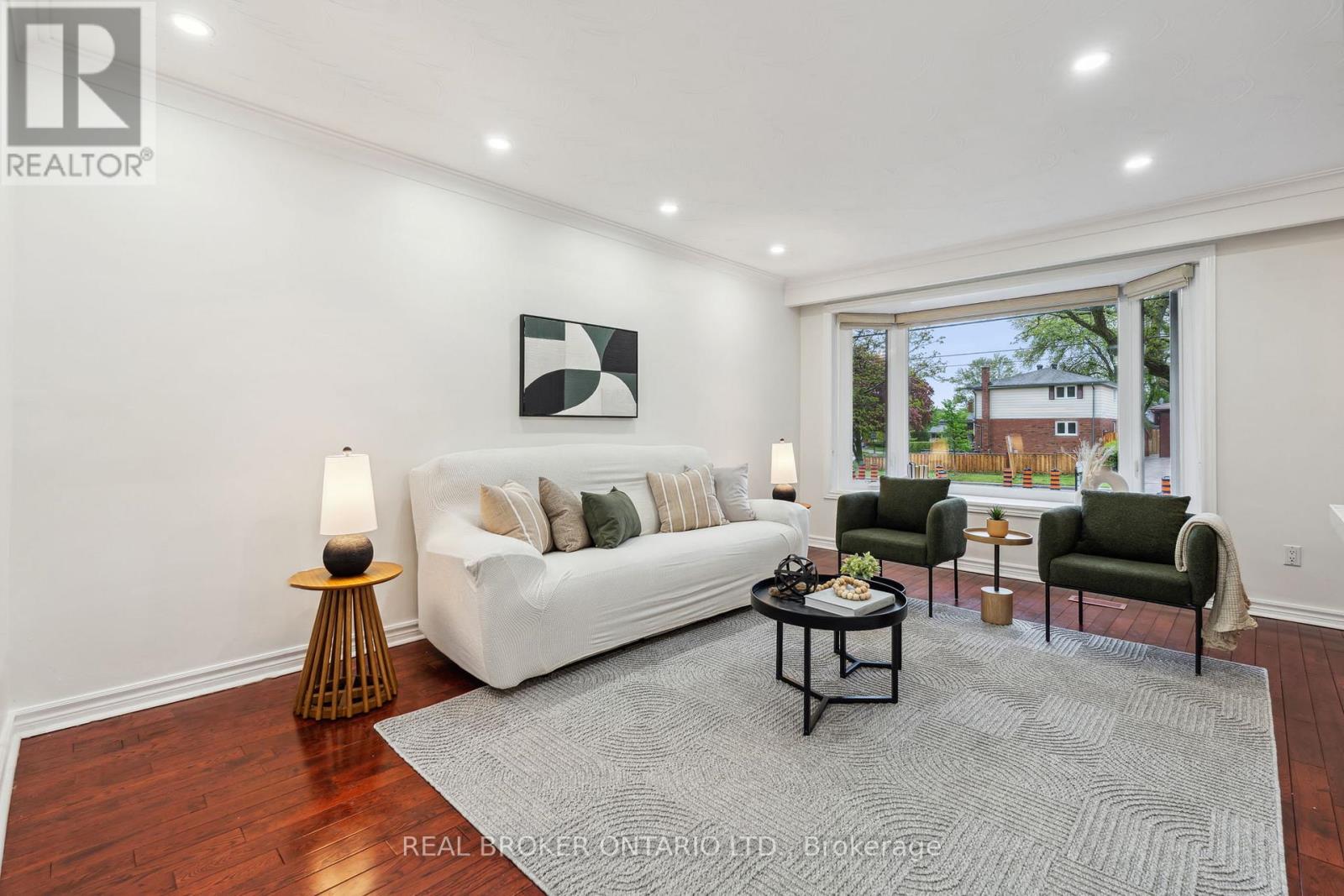 933 Scarborough Golf Clb Road, Toronto, Ontario  M1G 1J8 - Photo 5 - E12166752