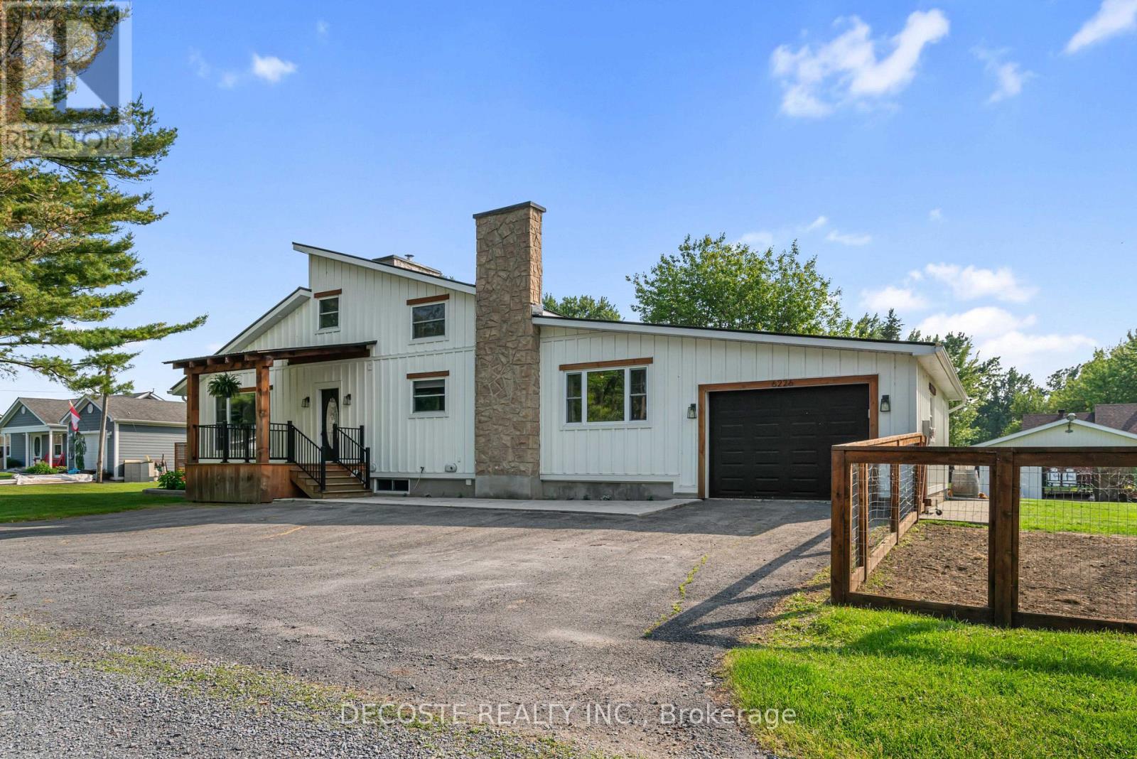 6226 59th Avenue, South Glengarry, Ontario  K0C 1N0 - Photo 3 - X12218029