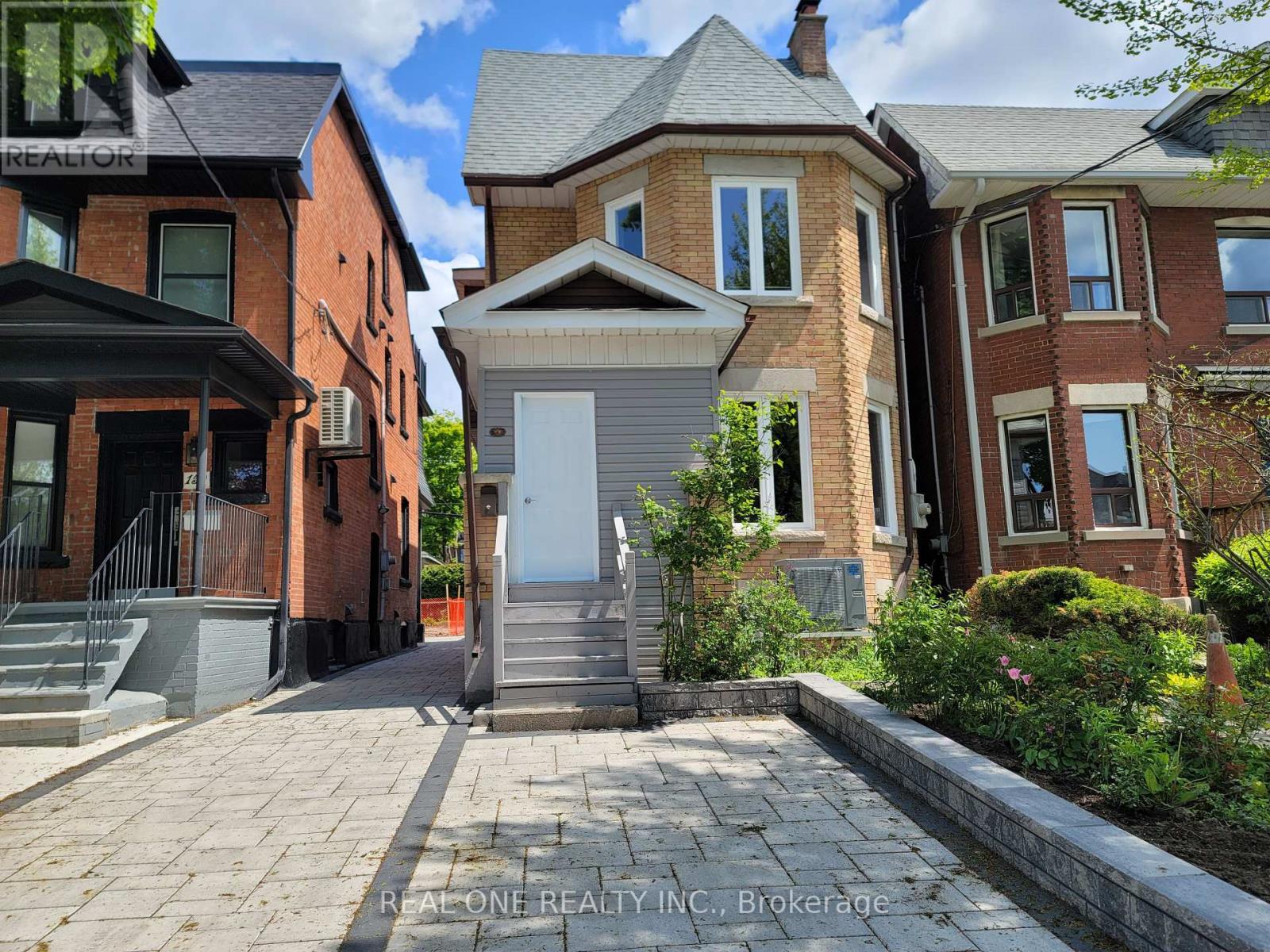 Property at 157 GLENHOLME AVENUE image 2