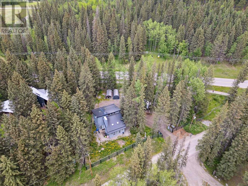 105 Bracken Road, Bragg Creek, Alberta