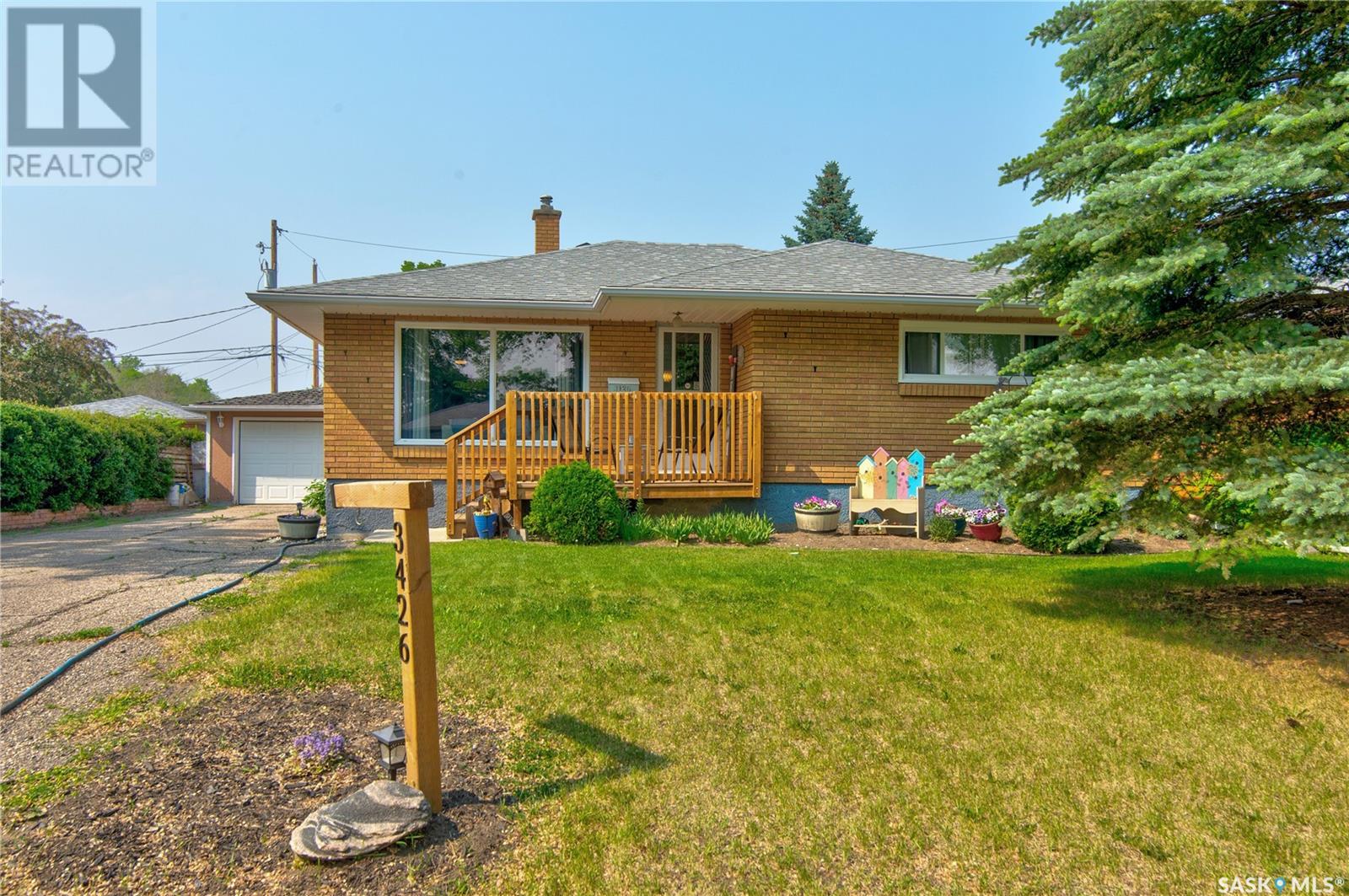 3426 Patricia AVENUE, regina, Saskatchewan