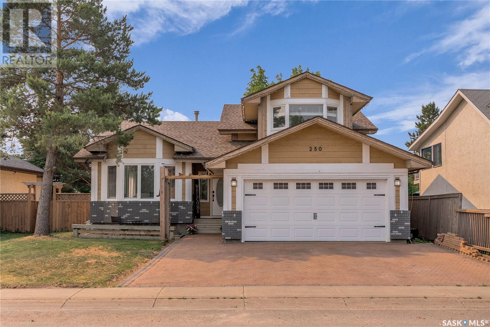 Property at 250 Emmeline ROAD image 1