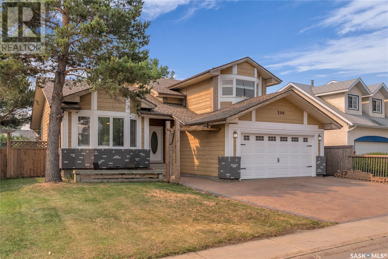 Property at 250 Emmeline ROAD image 2
