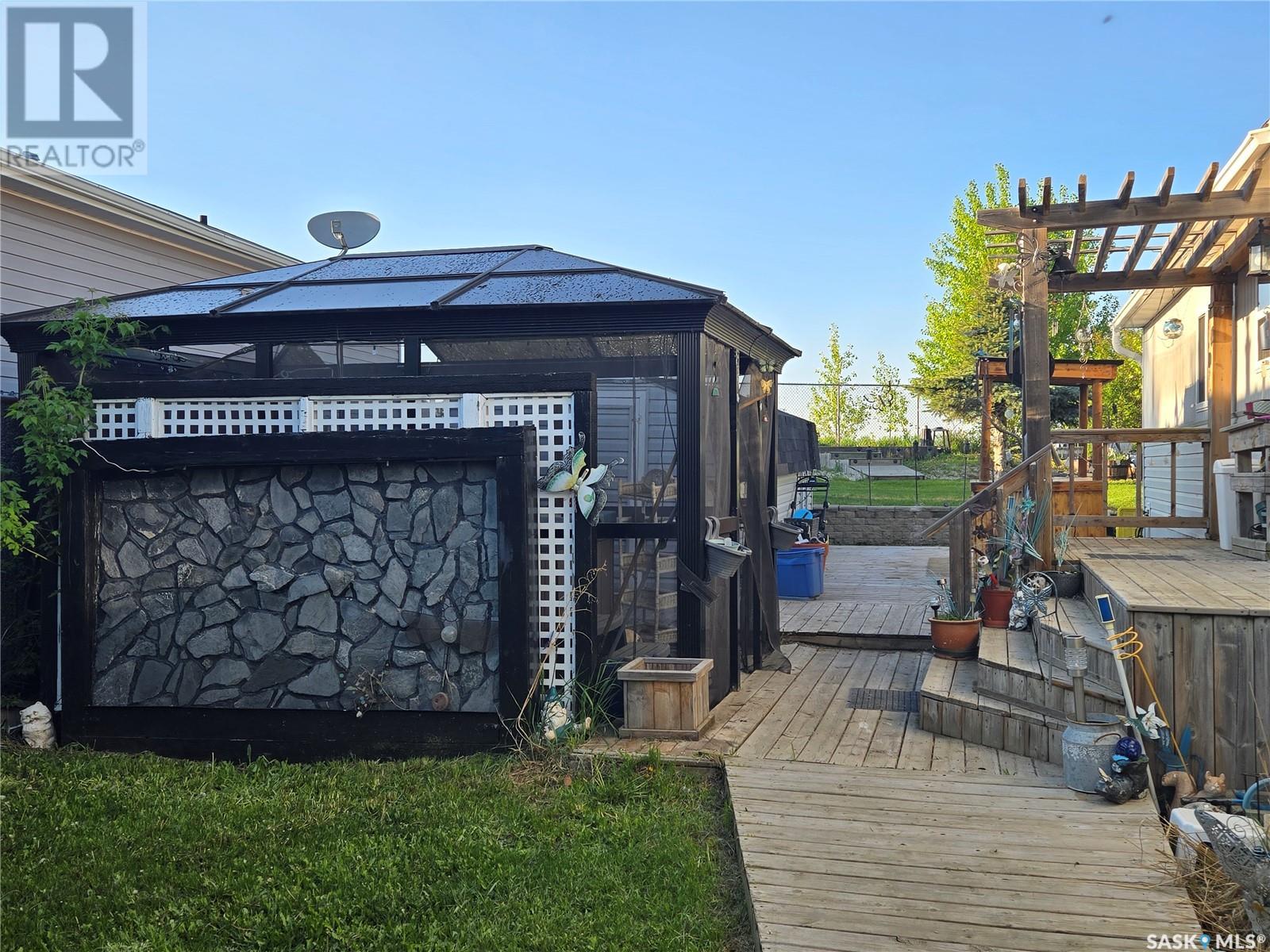 41 Crystal Drive, Edenwold Rm No.158, Saskatchewan  S4L 1B4 - Photo 2 - SK009240