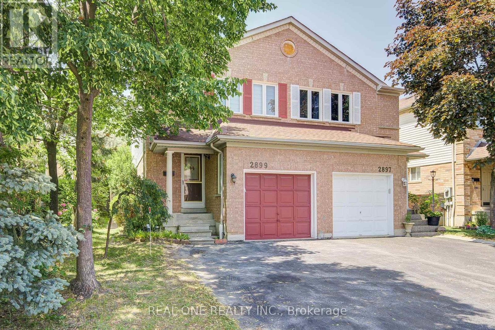 2899 Westbury Court, Mississauga, Ontario  L5M 6B2 - Photo 2 - W12217967