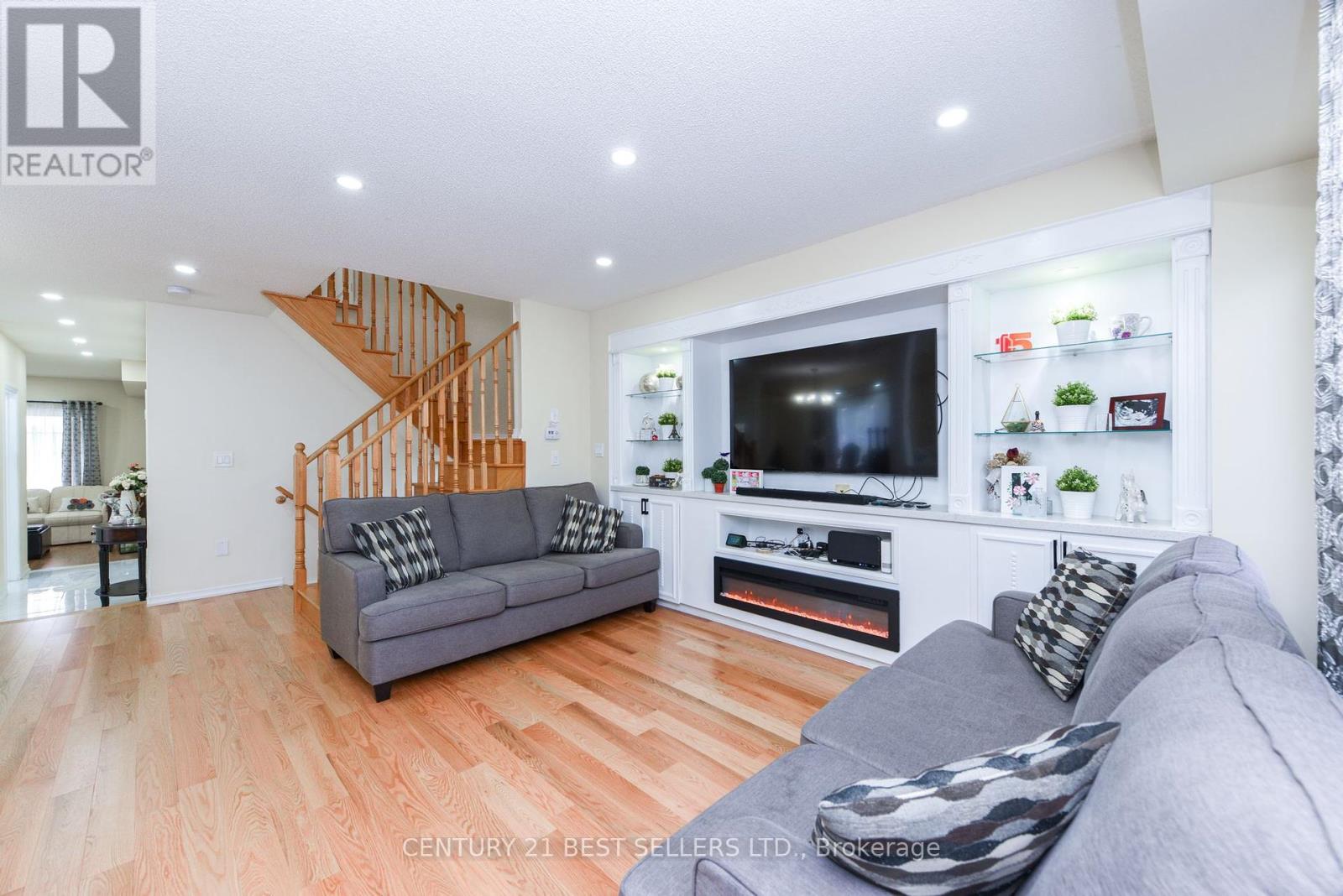 4247 Thomas Alton Boulevard, Burlington, Ontario  L7M 0N6 - Photo 10 - W12217981