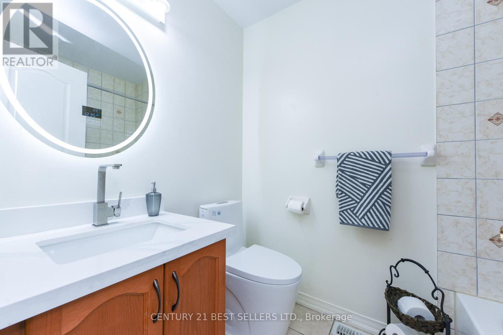 4247 Thomas Alton Boulevard, Burlington, Ontario  L7M 0N6 - Photo 25 - W12217981
