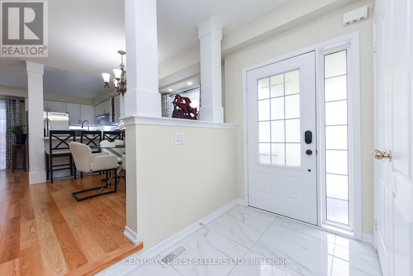 4247 Thomas Alton Boulevard, Burlington, Ontario  L7M 0N6 - Photo 5 - W12217981
