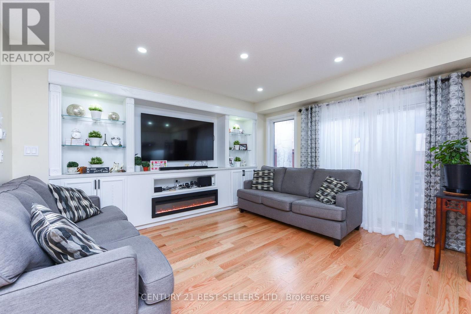 4247 Thomas Alton Boulevard, Burlington, Ontario  L7M 0N6 - Photo 9 - W12217981