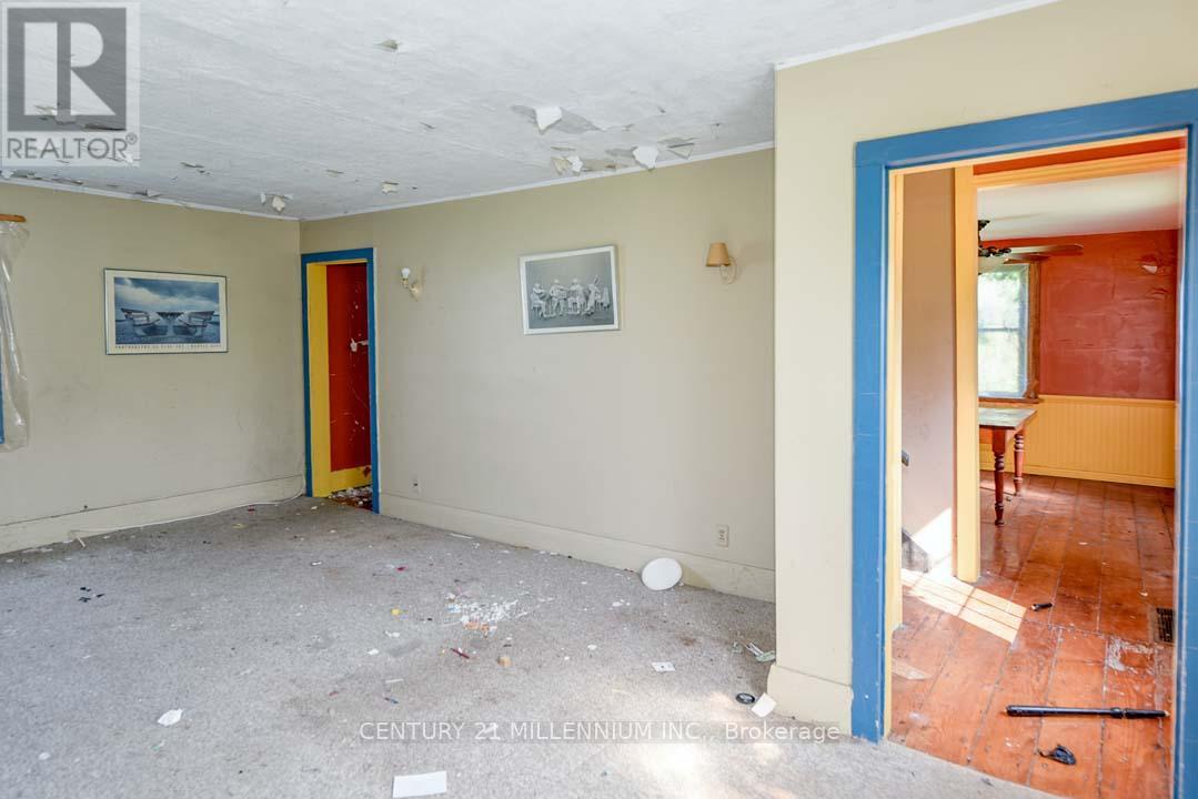 18323 Shaws Creek Road, Caledon, Ontario  L7K 1L2 - Photo 24 - W12217982