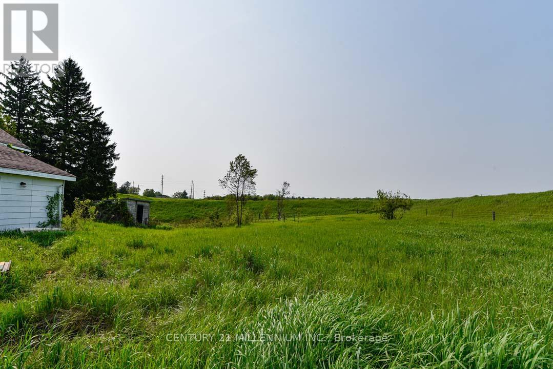 18323 Shaws Creek Road, Caledon, Ontario  L7K 1L2 - Photo 27 - W12217982