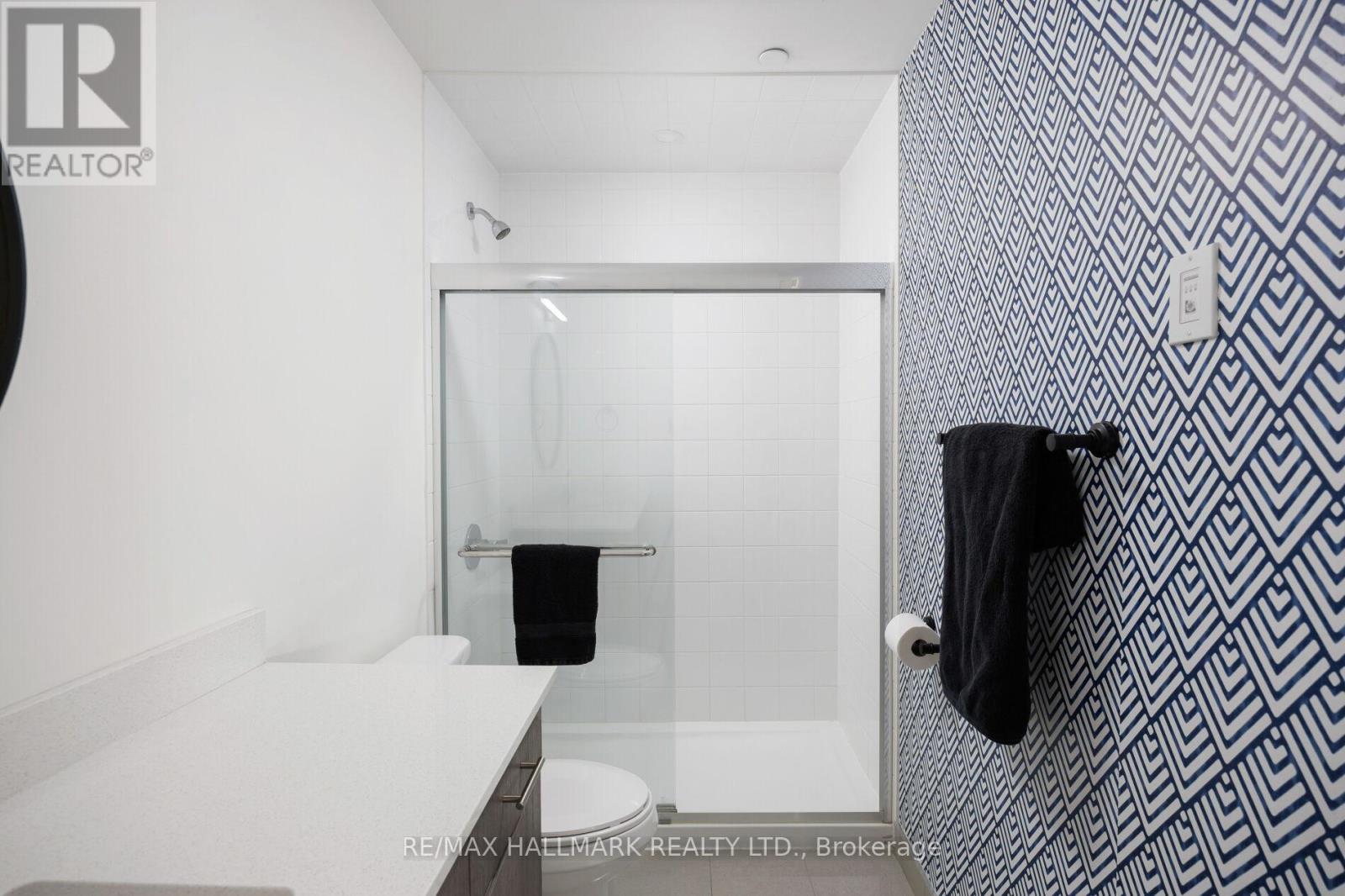724 - 665 Cricklewood Drive, Mississauga, Ontario  L5G 0B9 - Photo 16 - W12218033