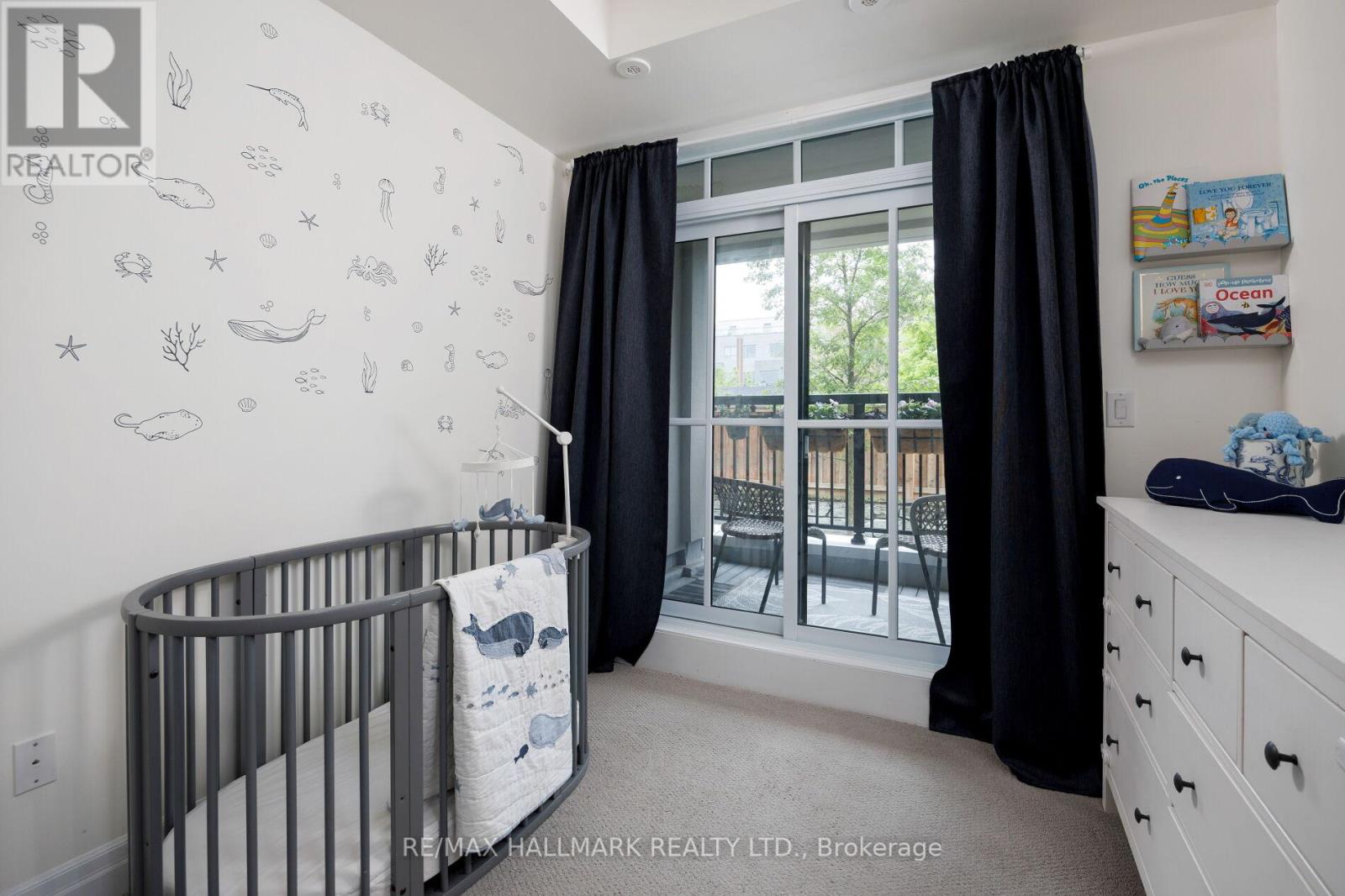 724 - 665 Cricklewood Drive, Mississauga, Ontario  L5G 0B9 - Photo 17 - W12218033