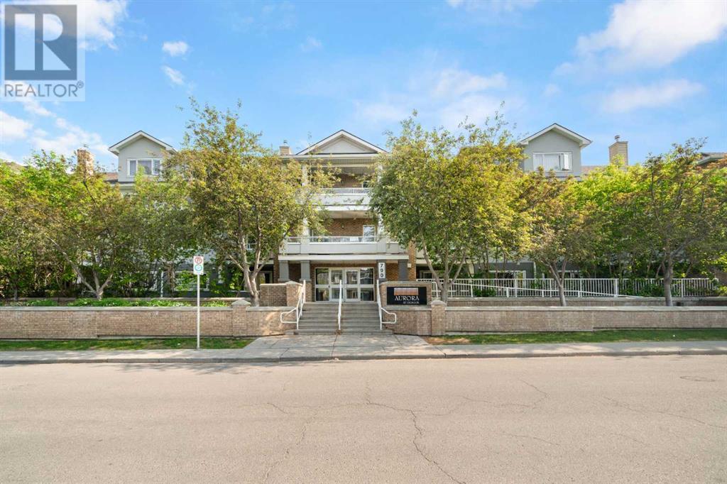 209, 790 Kingsmere Crescent SW, calgary, Alberta