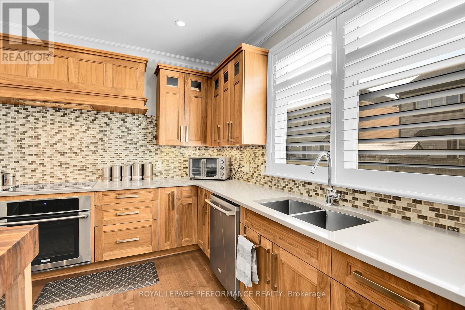 509 Egret Way, Ottawa, Ontario  K2J 5V3 - Photo 10 - X12218061