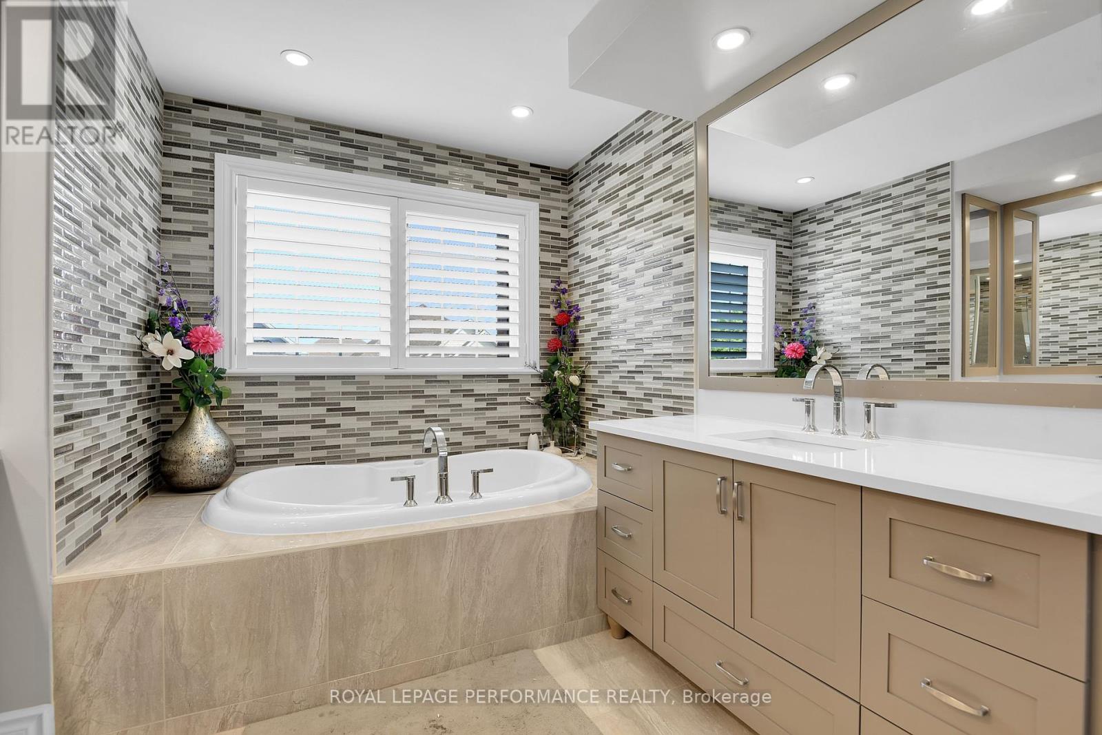 509 Egret Way, Ottawa, Ontario  K2J 5V3 - Photo 25 - X12218061