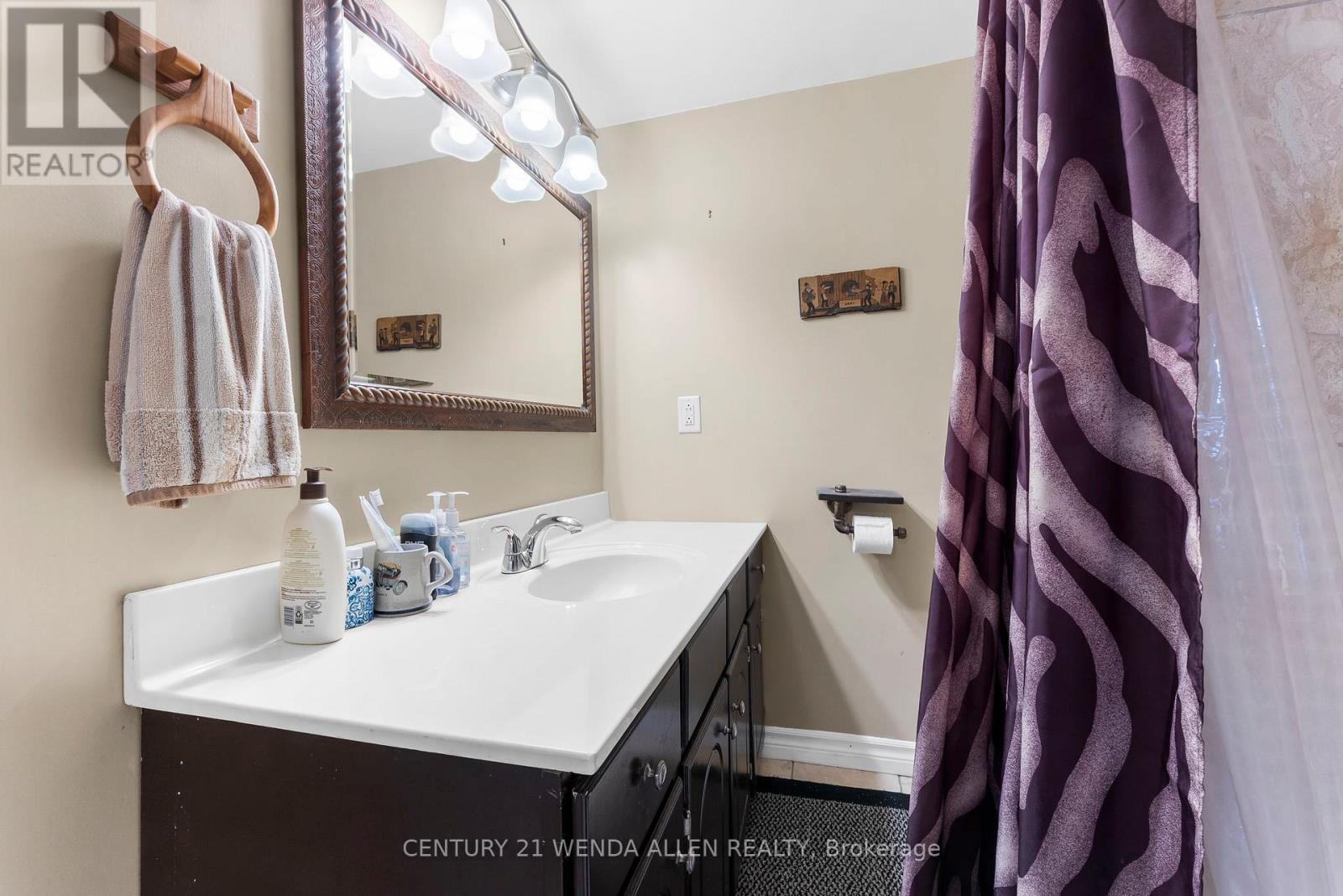 804 Beech Street W, Whitby, Ontario  L1N 3B7 - Photo 28 - E12210288