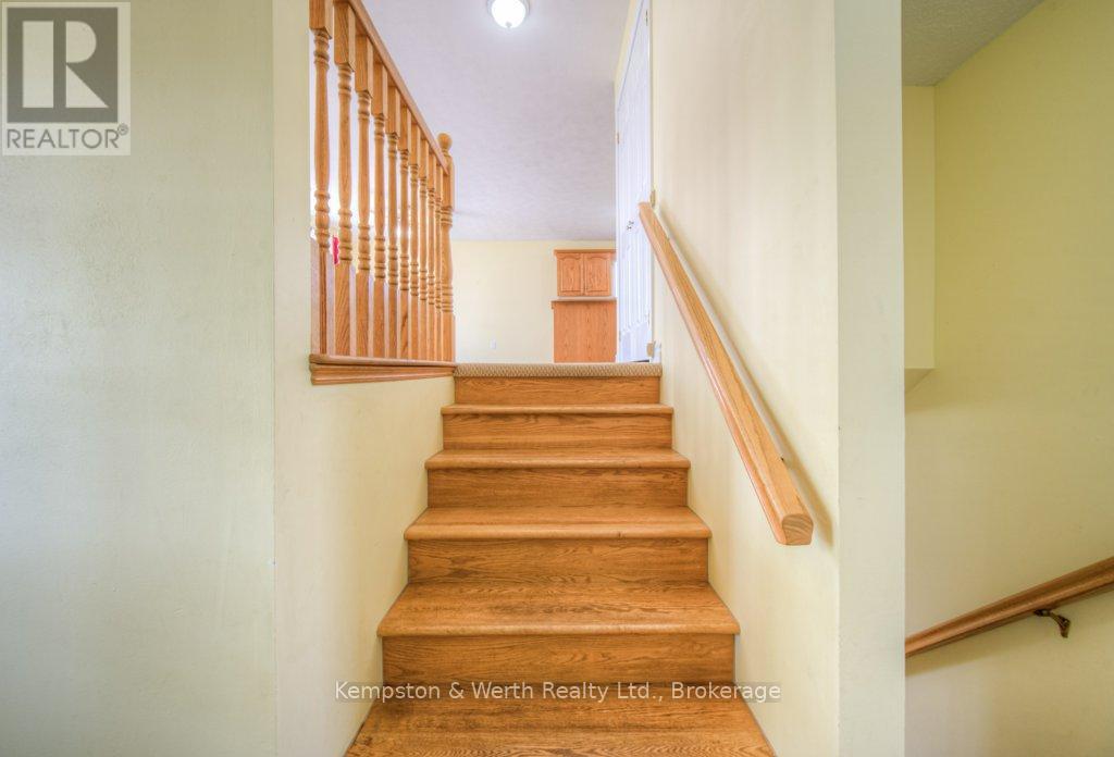 8430 175 Road, North Perth, Ontario  N0G 1Y0 - Photo 11 - X12218068