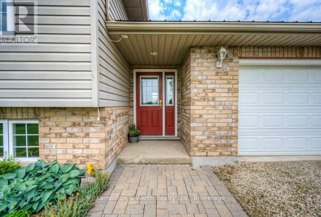8430 175 Road, North Perth, Ontario  N0G 1Y0 - Photo 8 - X12218068