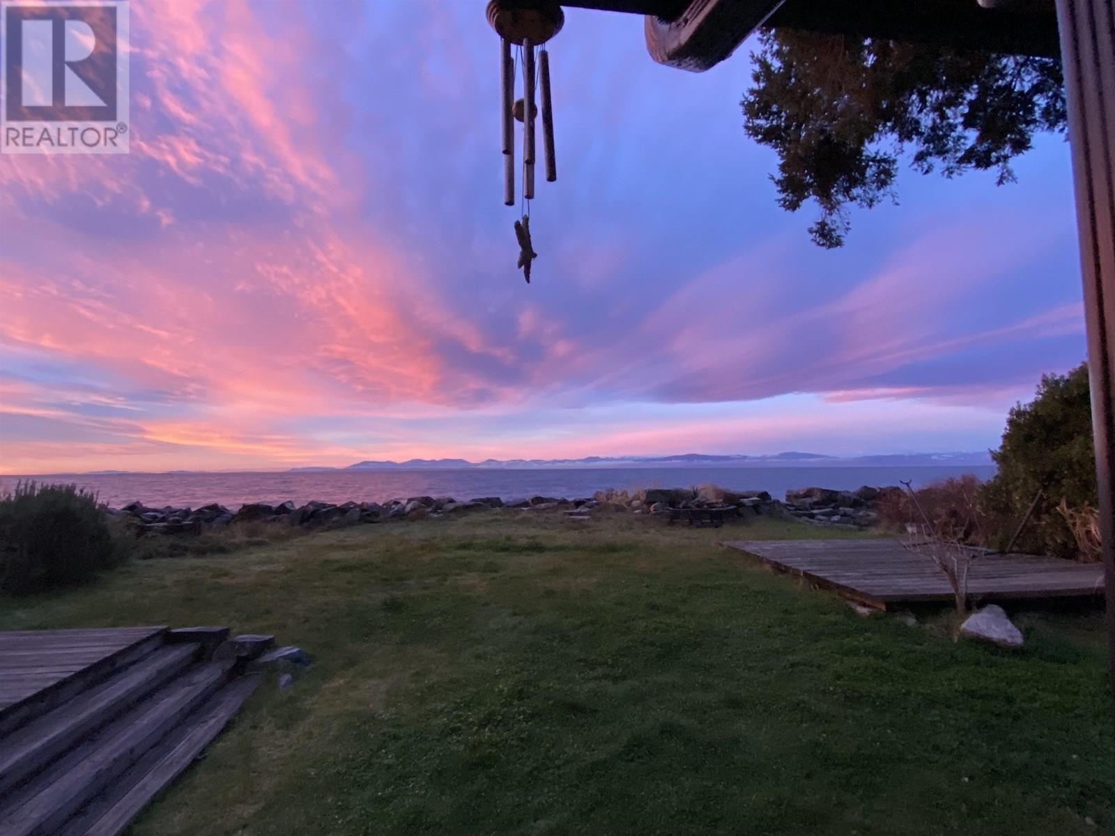 4479 STALASHEN DRIVE, Sechelt, British Columbia