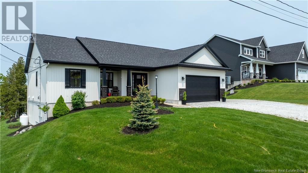 Property at 3 Flagstone Drive image 2