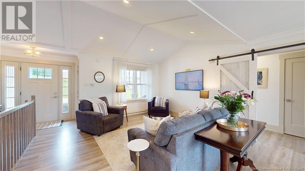 Property at 3 Flagstone Drive image 5