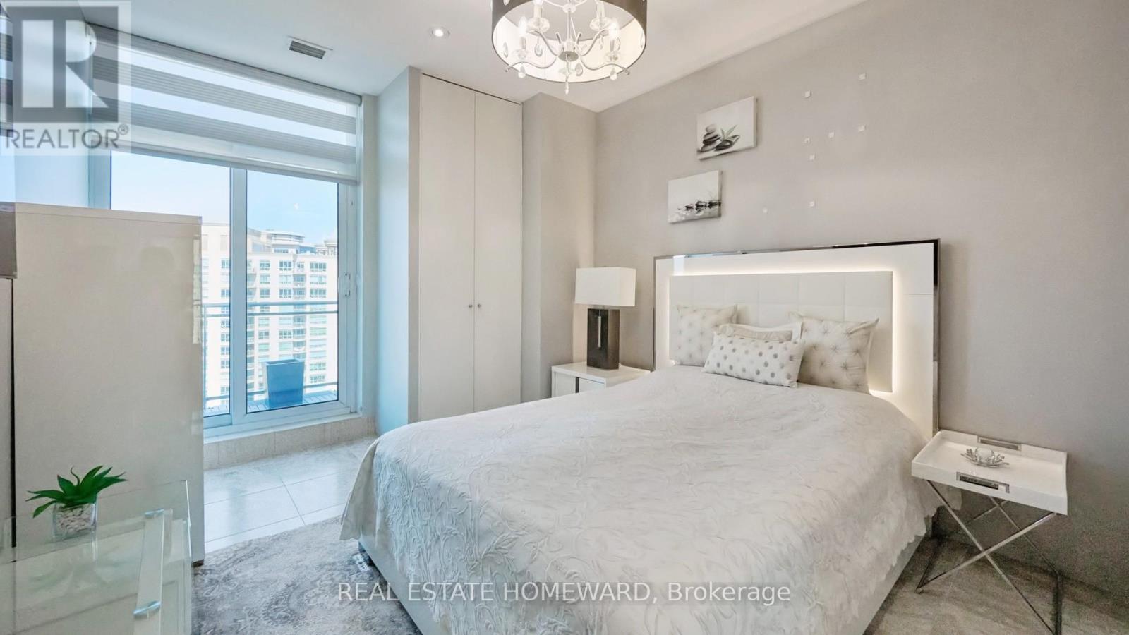 Ph3 - 2119 Lake Shore Boulevard W, Toronto, Ontario  M8V 4E8 - Photo 29 - W12097123