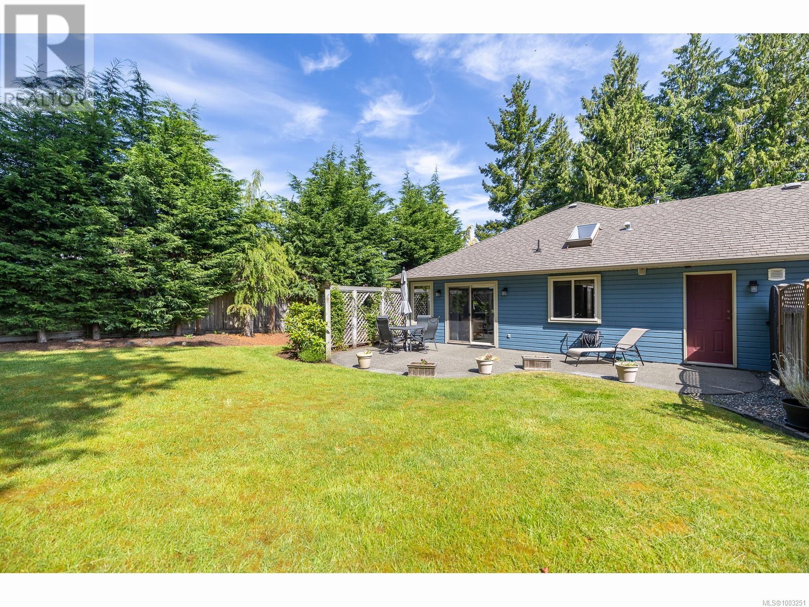 585 Hazelwood Pl, Qualicum Beach, British Columbia  V9K 1A1 - Photo 9 - 1003251