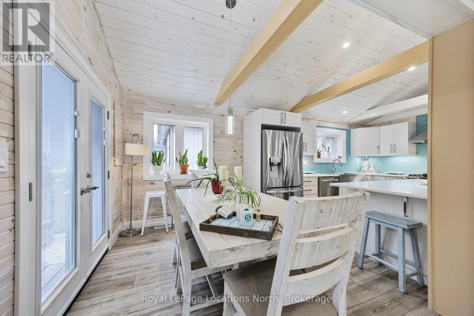 1849 Shore Lane, Wasaga Beach, Ontario L9Z 1V2 - Photo 17 - S12202595