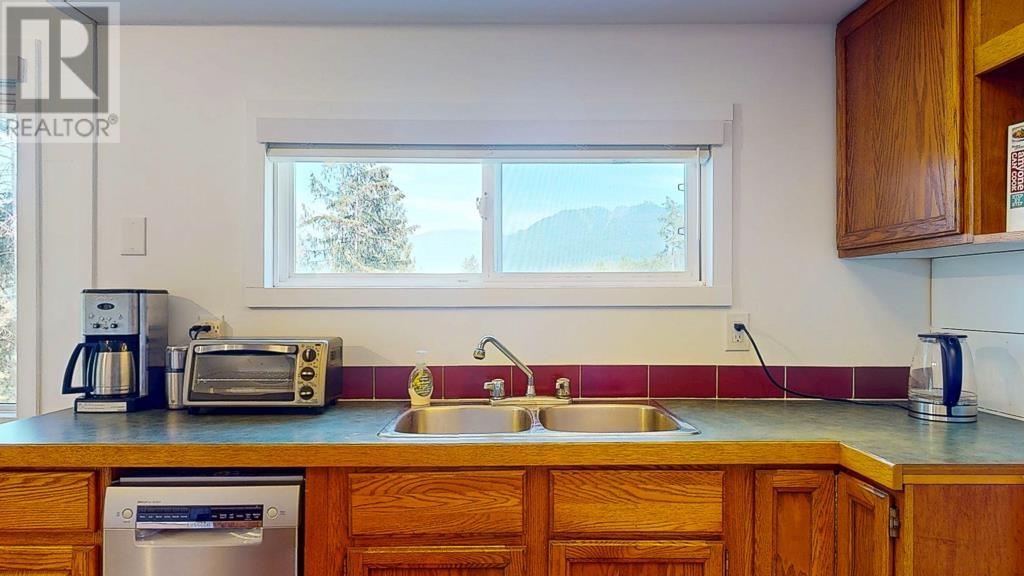 5349 Mountainview Road, Madeira Park, British Columbia  V0N 2H4 - Photo 24 - R3014823