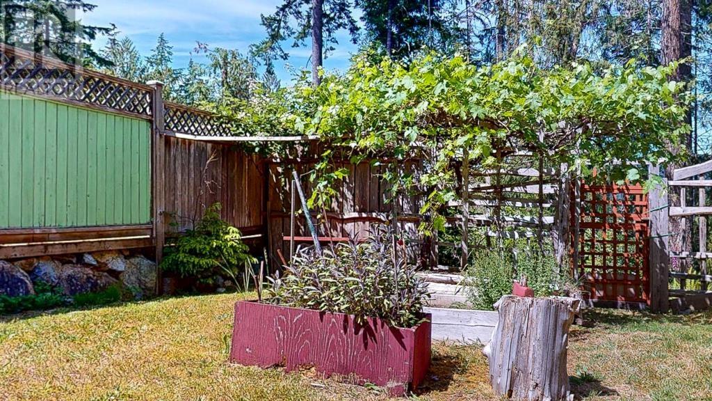 5349 Mountainview Road, Madeira Park, British Columbia  V0N 2H4 - Photo 34 - R3014823