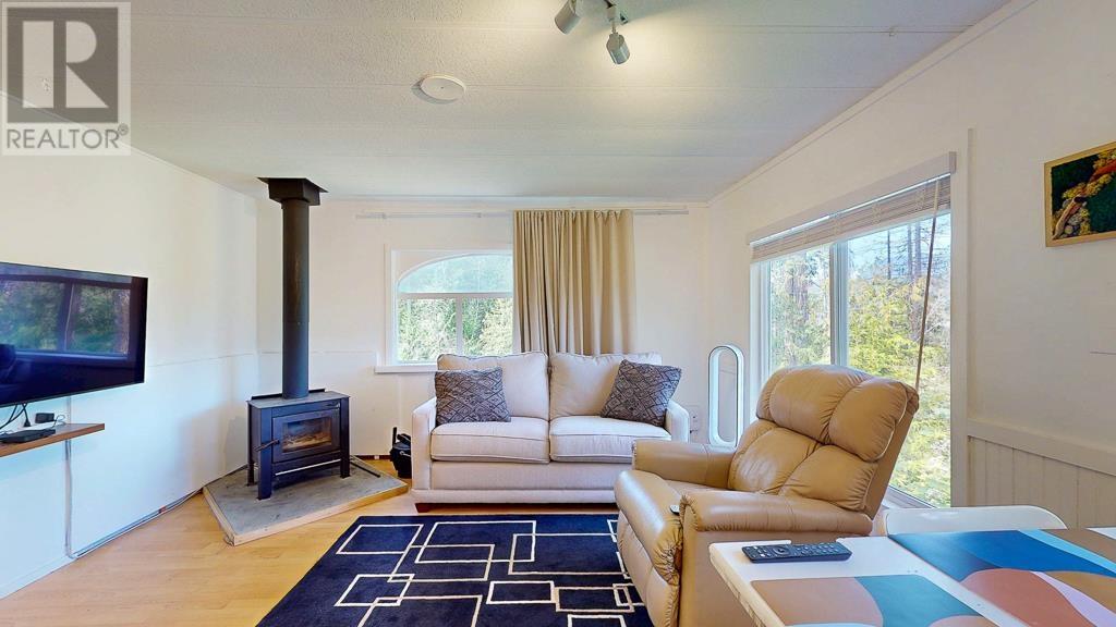 5349 Mountainview Road, Madeira Park, British Columbia  V0N 2H4 - Photo 19 - R3014823