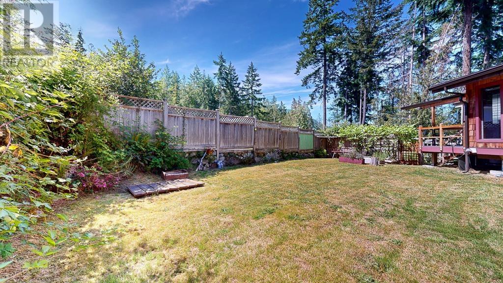 5349 Mountainview Road, Madeira Park, British Columbia  V0N 2H4 - Photo 12 - R3014823