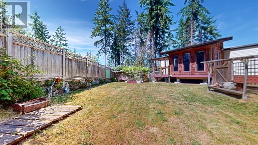 5349 Mountainview Road, Madeira Park, British Columbia  V0N 2H4 - Photo 11 - R3014823