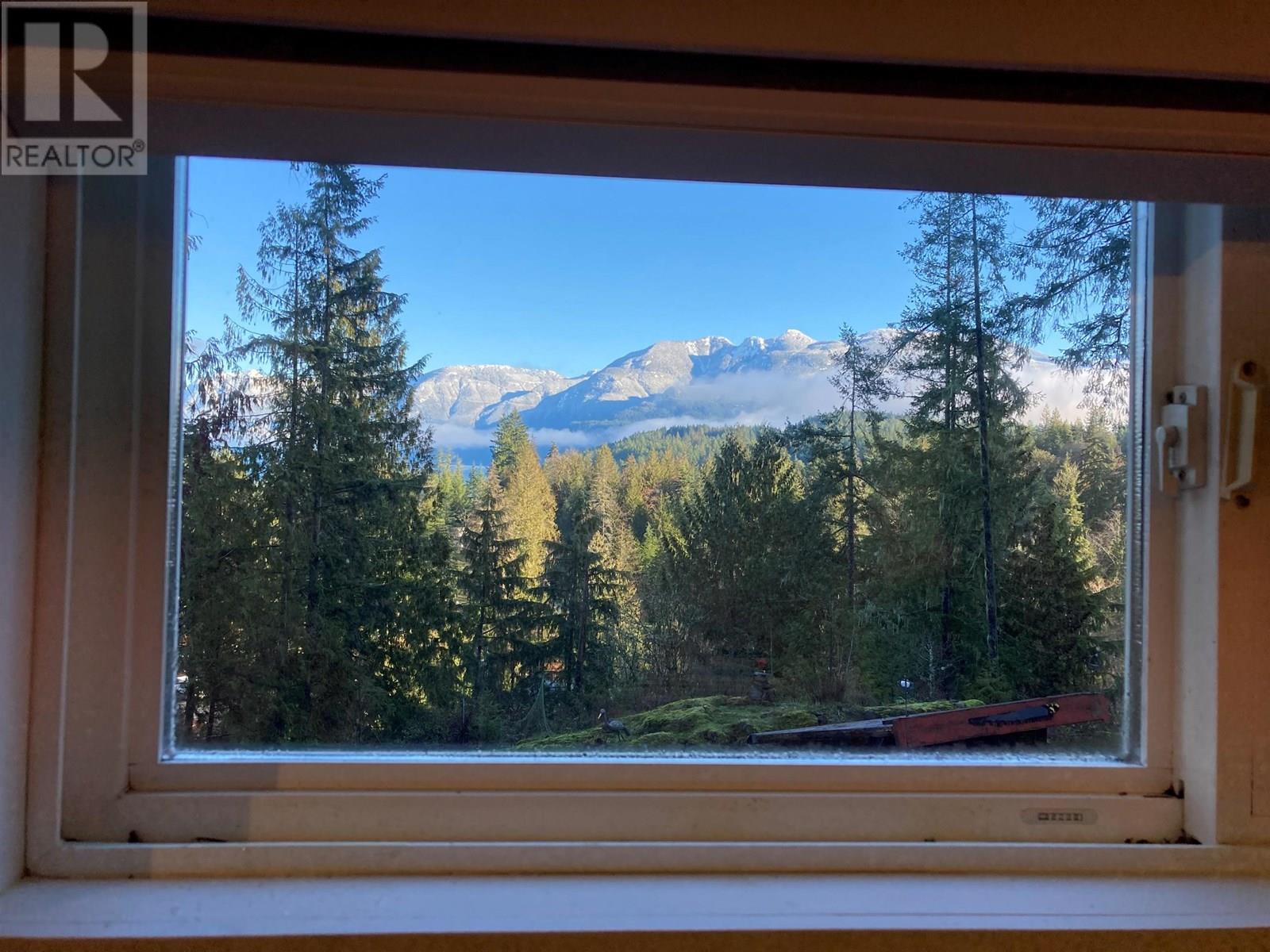 5349 Mountainview Road, Madeira Park, British Columbia  V0N 2H4 - Photo 2 - R3014823