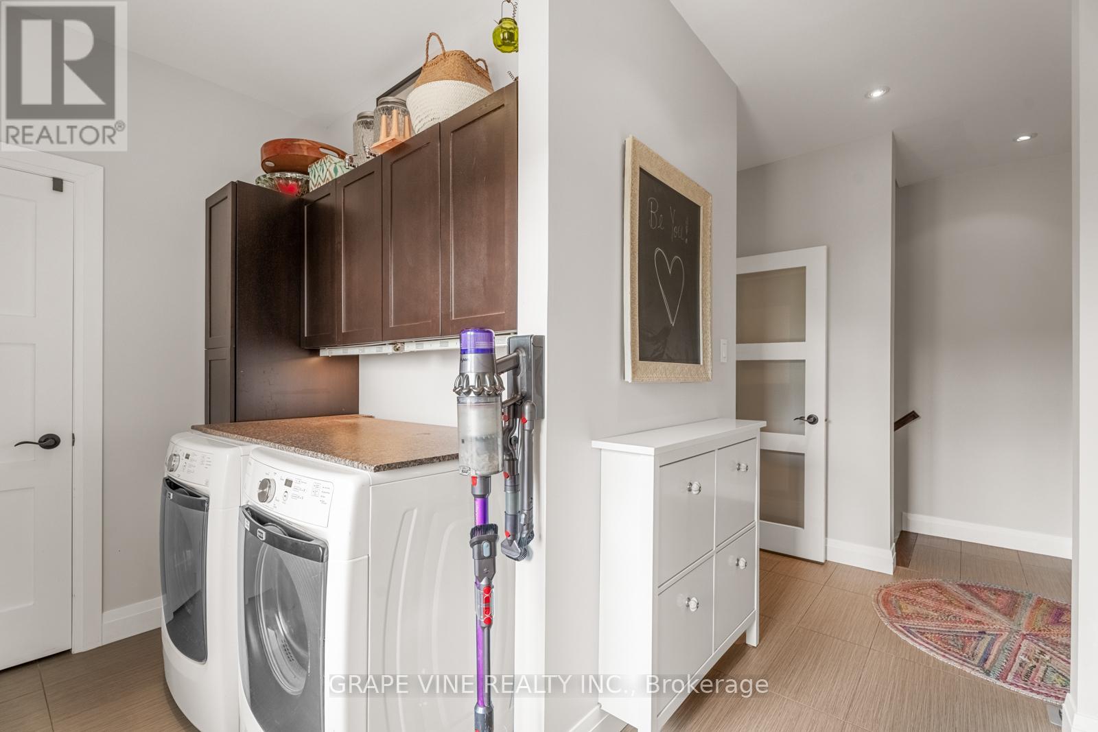 8055 Craig Farm Drive, Ottawa, Ontario  K0A 2P0 - Photo 20 - X12218097