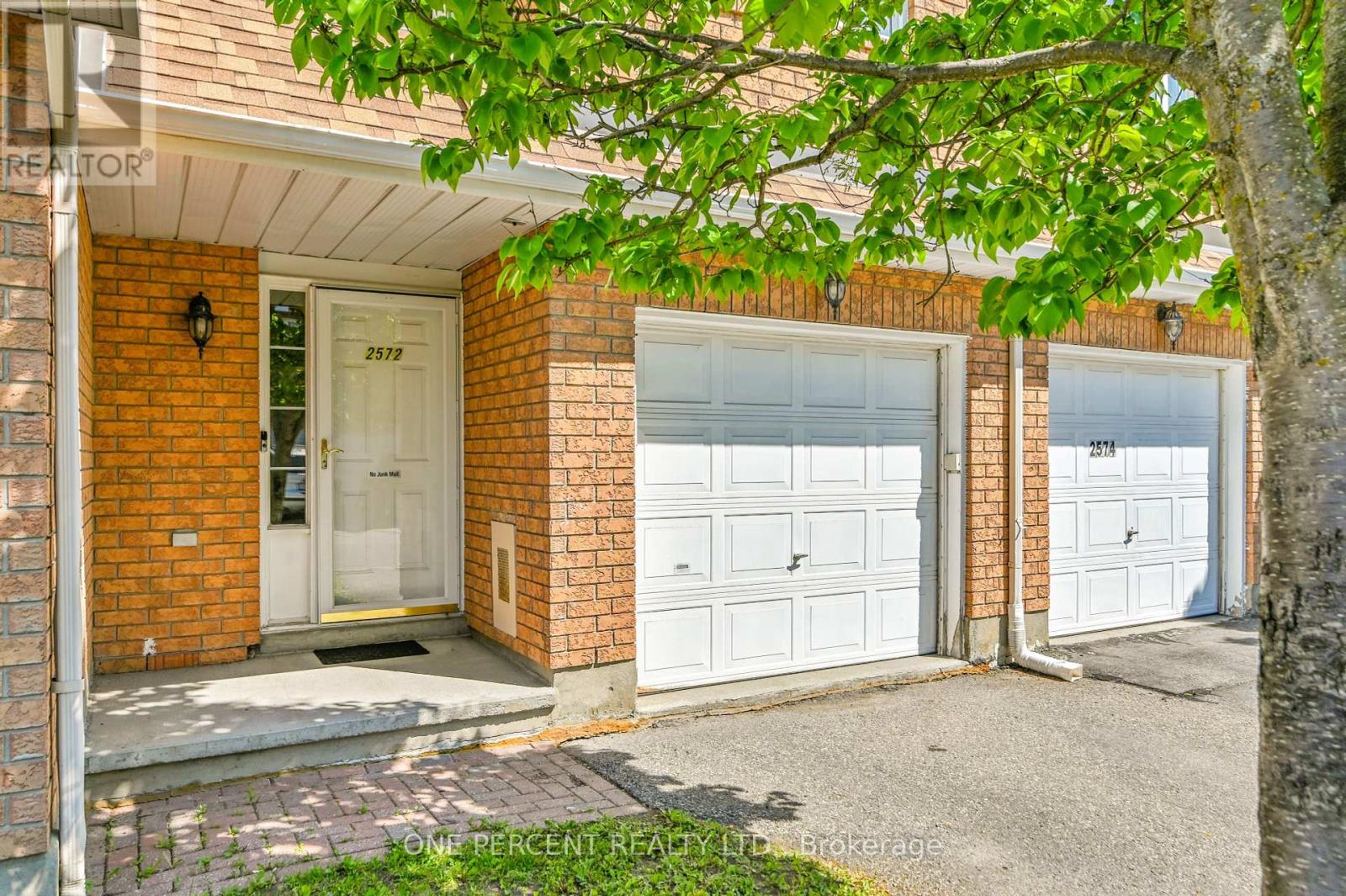 2572 Alanis Private, Ottawa, Ontario  K1T 4A1 - Photo 3 - X12218098