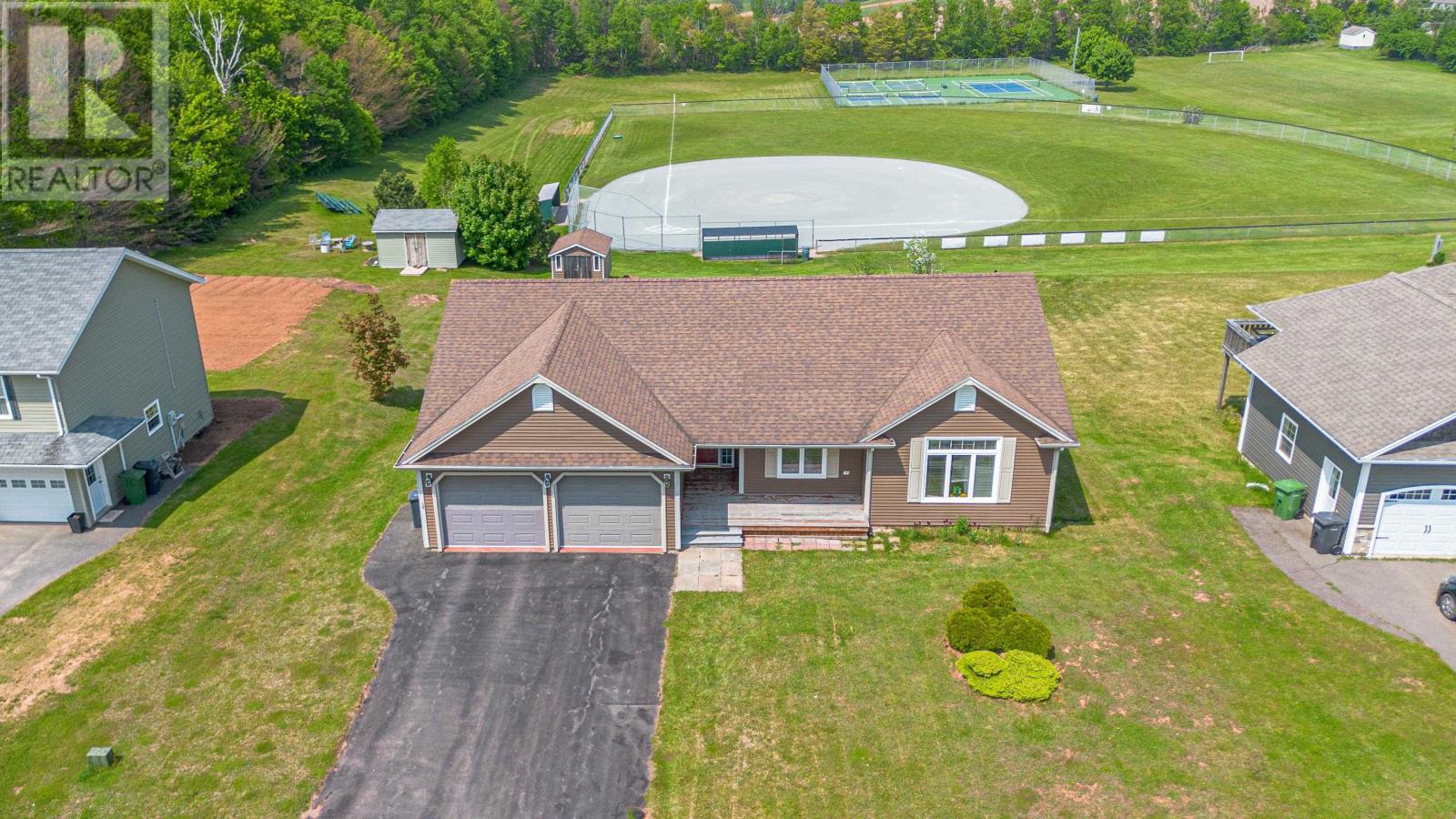 Property at 53 BONAVISTA Avenue image 2