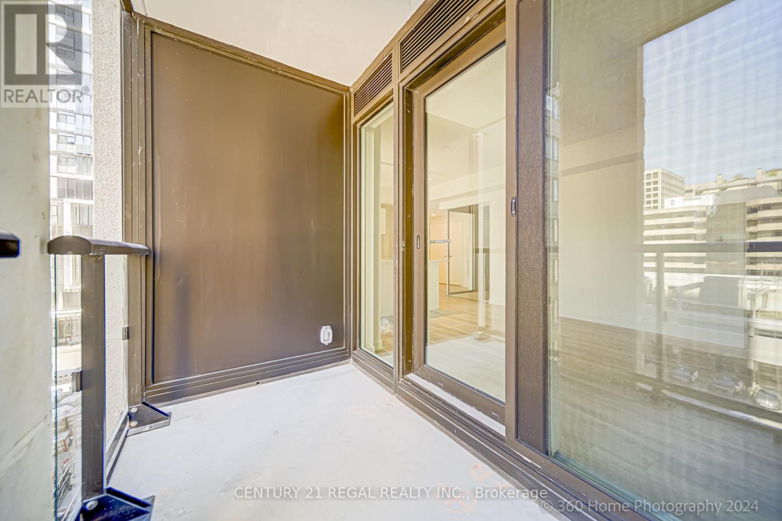 508 - 234 Simcoe Street, Toronto, Ontario  M5T 1T4 - Photo 21 - C12218065