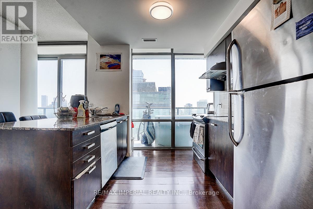 3405 - 832 Bay Street, Toronto, Ontario  M5S 1Z6 - Photo 15 - C12218090