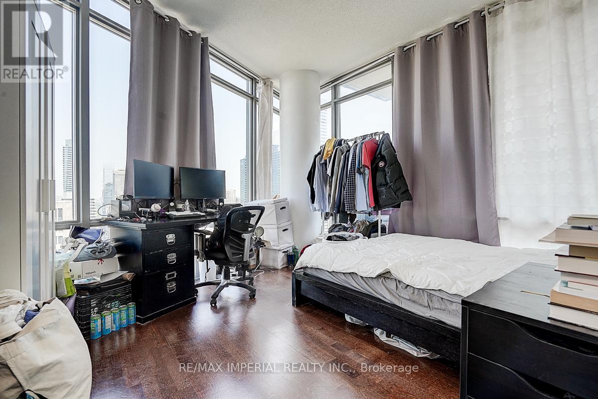 3405 - 832 Bay Street, Toronto, Ontario  M5S 1Z6 - Photo 27 - C12218090