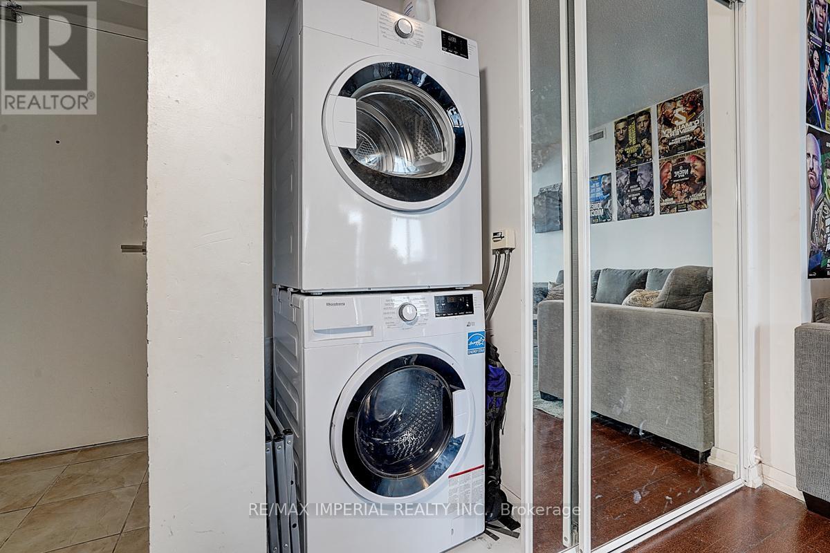 3405 - 832 Bay Street, Toronto, Ontario  M5S 1Z6 - Photo 35 - C12218090