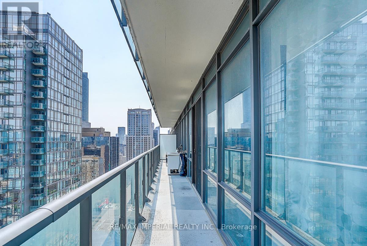 3405 - 832 Bay Street, Toronto, Ontario  M5S 1Z6 - Photo 39 - C12218090