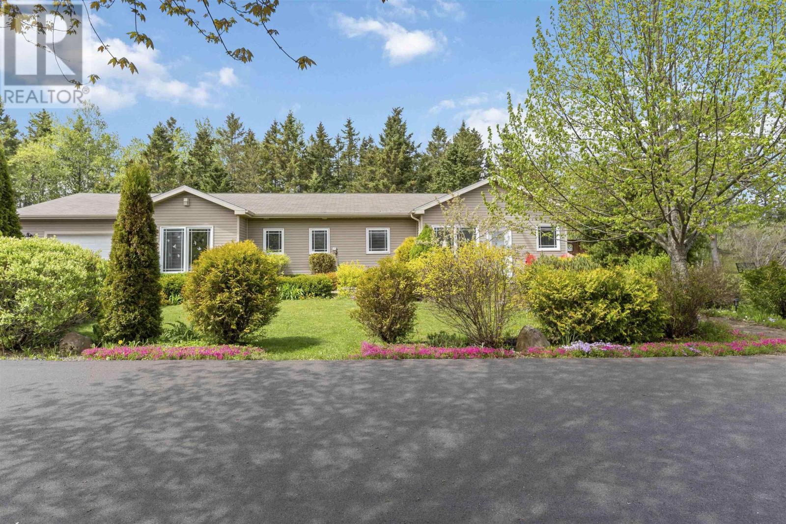 3697 Black Rock Road, Whites Corner, Nova Scotia  B0P 1V0 - Photo 1 - 202512388