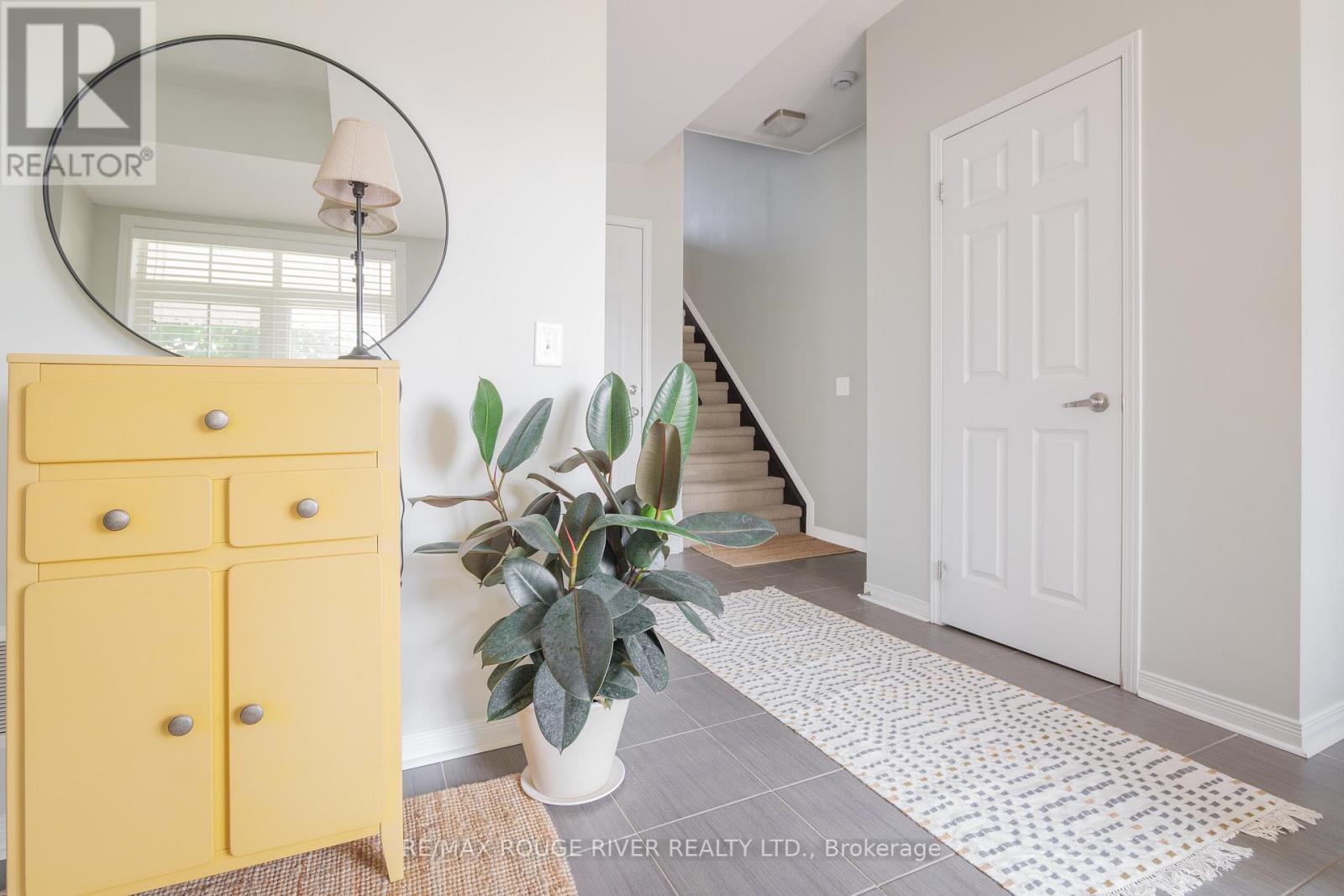 92 Harbourside Drive, Whitby, Ontario  L1N 0H7 - Photo 4 - E12218086