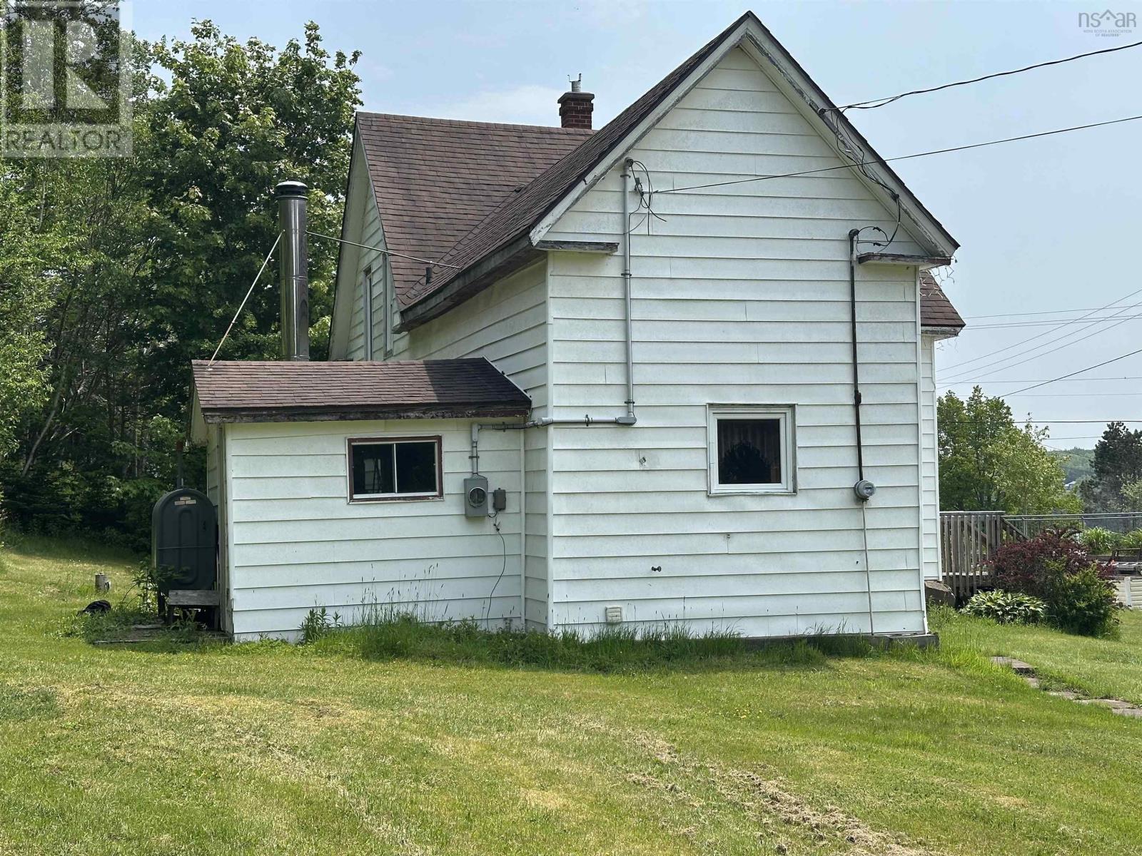 6 Lake Road, Sheet Harbour, Nova Scotia  B0J 3B0 - Photo 32 - 202514523