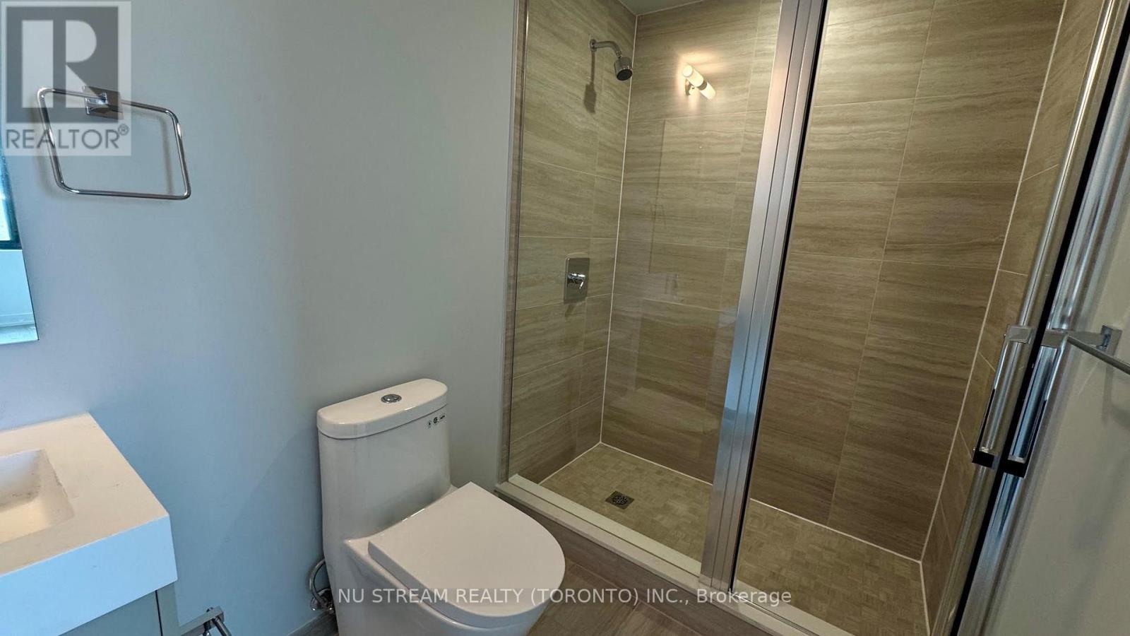 904 - 2920 Highway 7 Highway, Vaughan, Ontario  L4K 0K6 - Photo 12 - N12218057