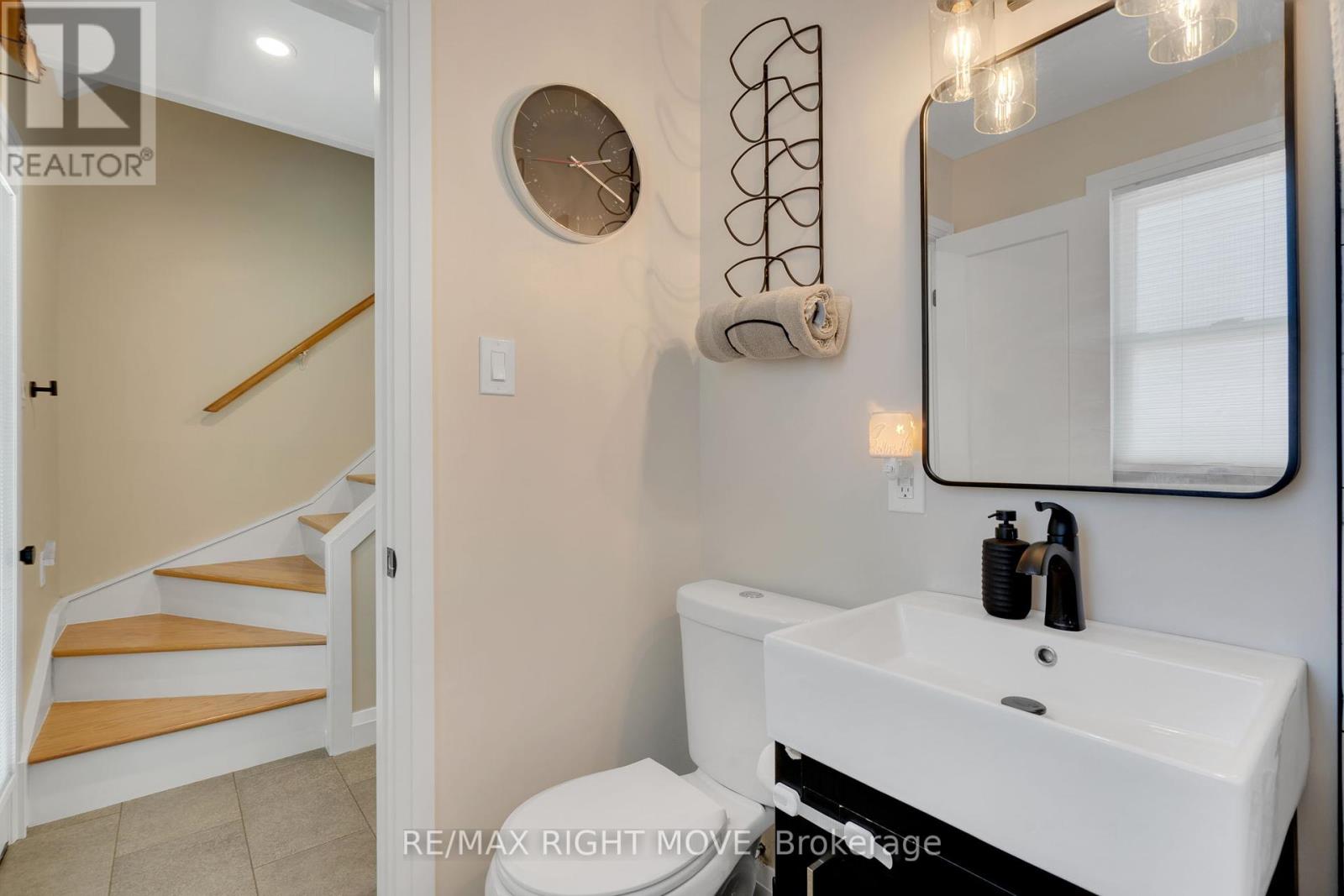 13 Newton Street, Barrie, Ontario  L4M 3N2 - Photo 21 - S12218064
