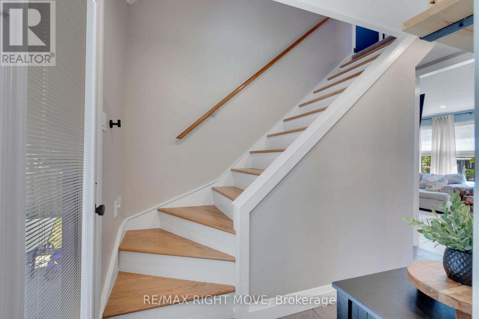 13 Newton Street, Barrie, Ontario  L4M 3N2 - Photo 22 - S12218064