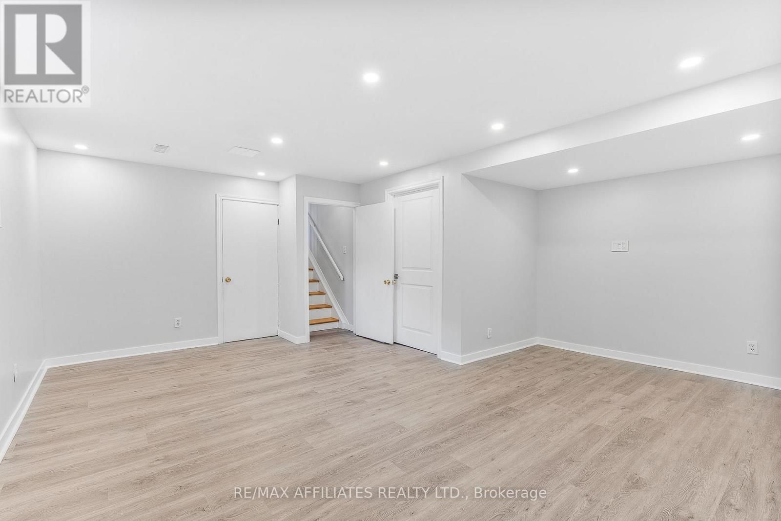 1860 Florida Avenue, Ottawa, Ontario  K1H 6Z1 - Photo 25 - X12217551